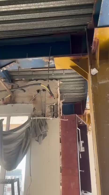 سرویس پکیج و اسپلیت در دبستان