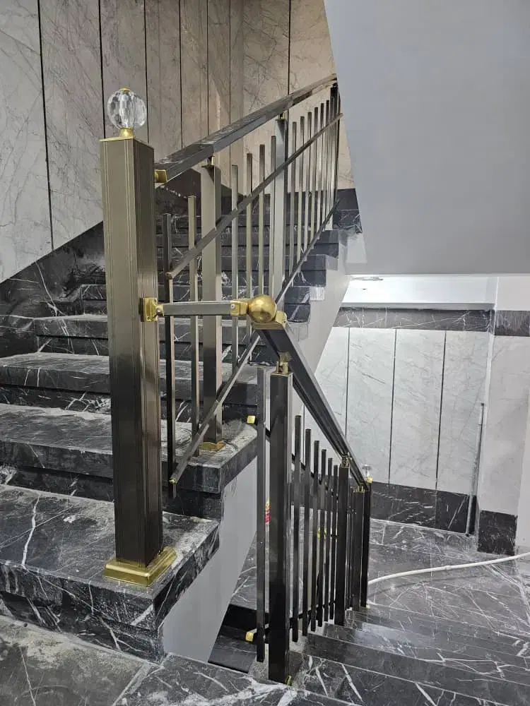 نرده و حفاظ استیل در پامنار - تصویر 9