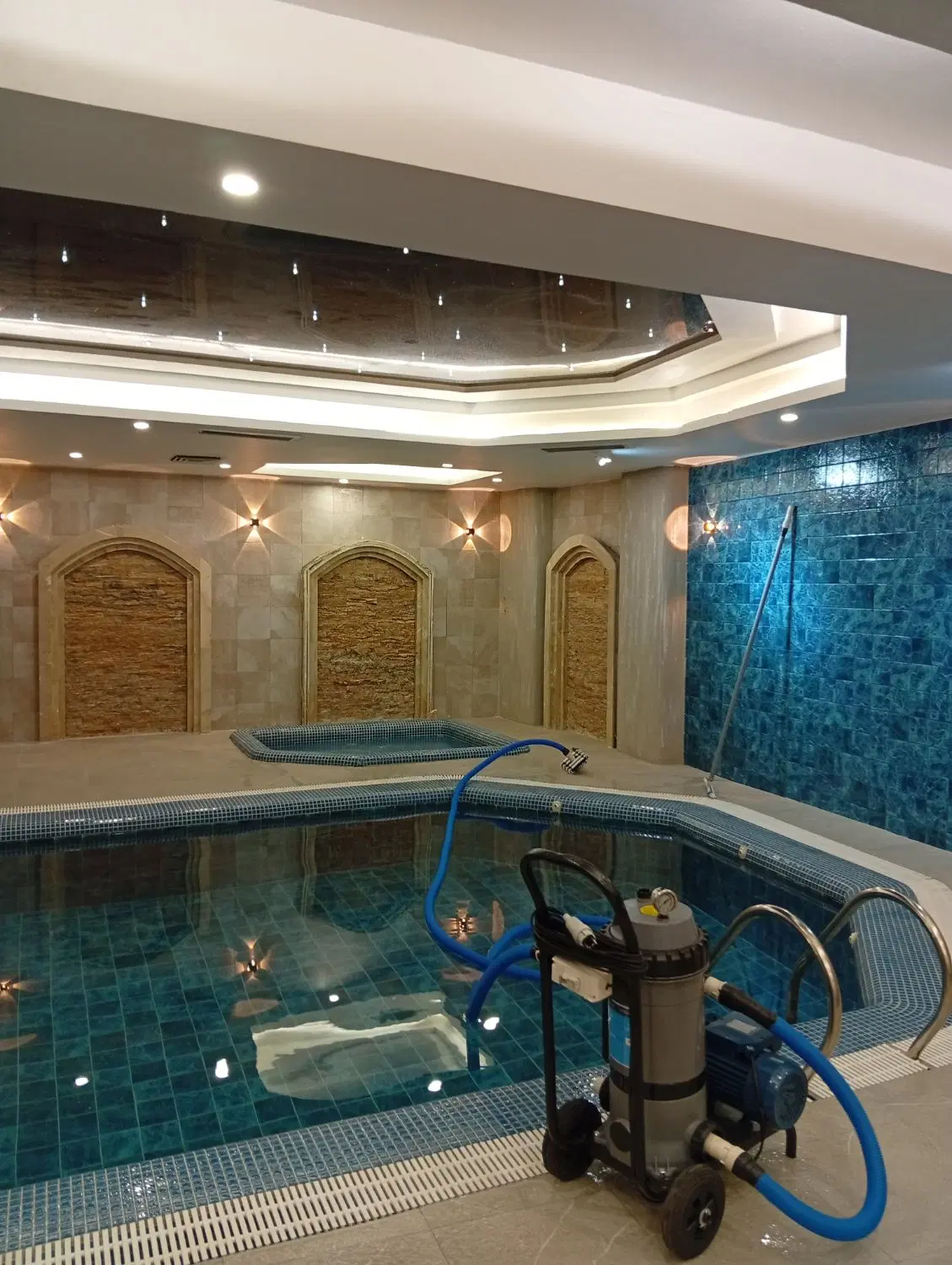 نگهداری و تعمیر استخر در پاسداران - تصویر 2