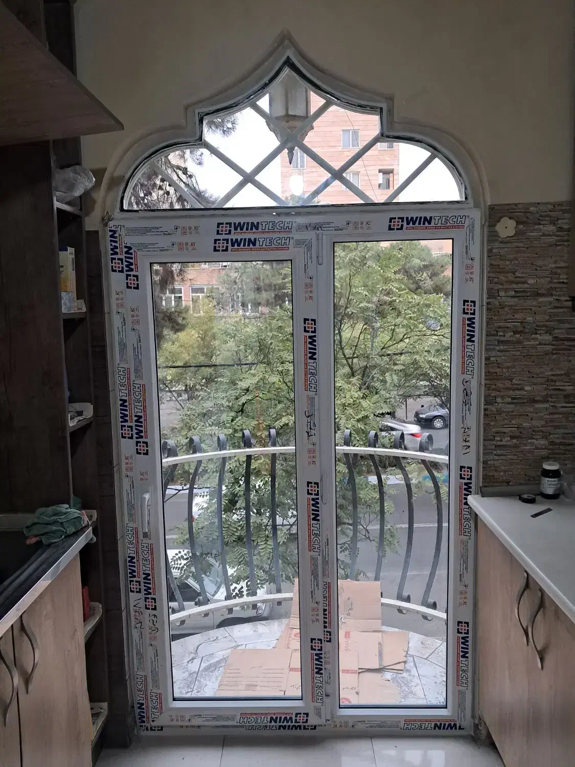 نصب و تعمیر درب و پنجره دوجداره در تهران‌پارس - تصویر 3