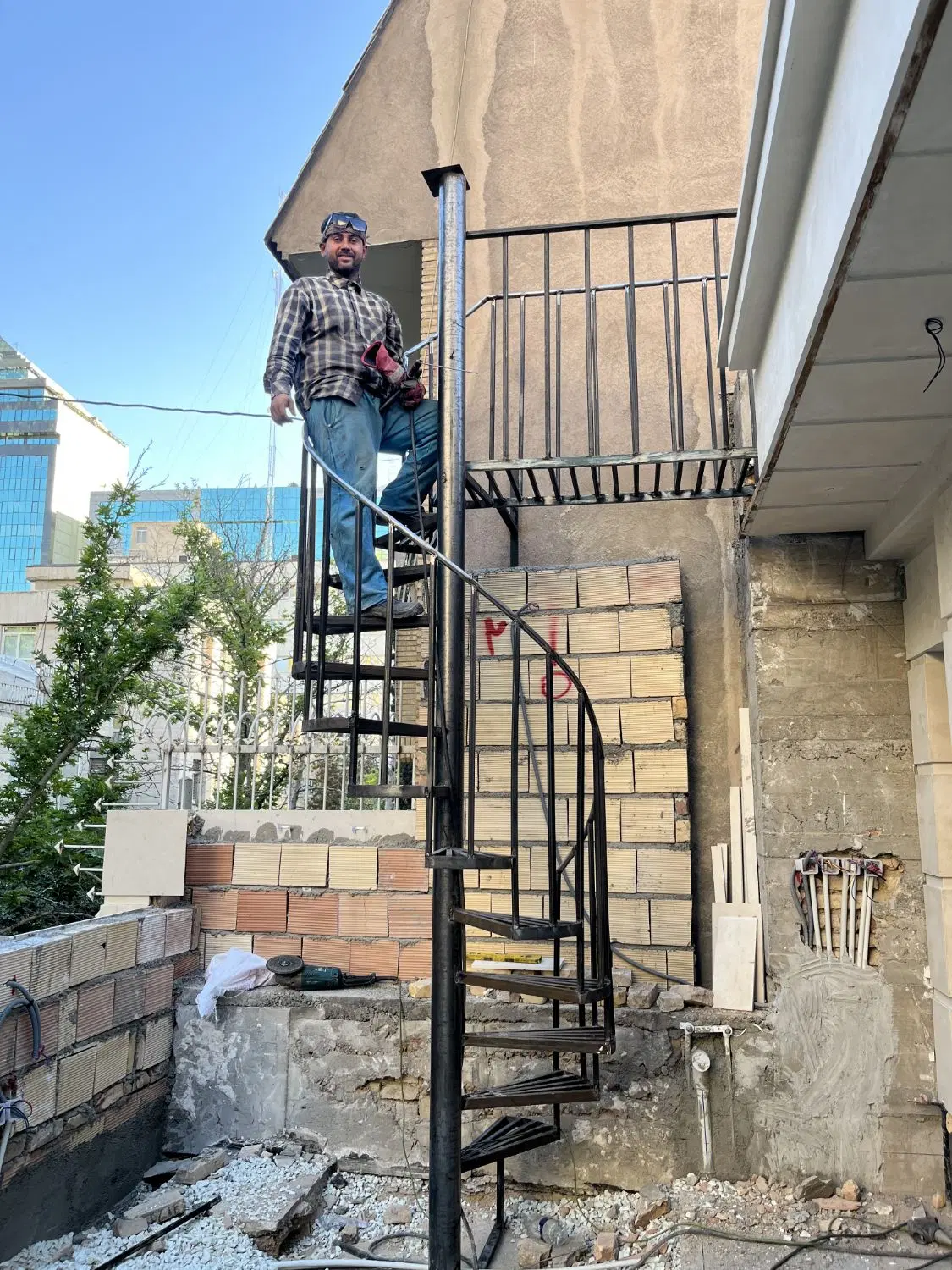 ساخت پله استیل در خلازیر - تصویر 9