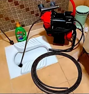 لوله‌بازکنی و تخلیه چاه در نیاوران