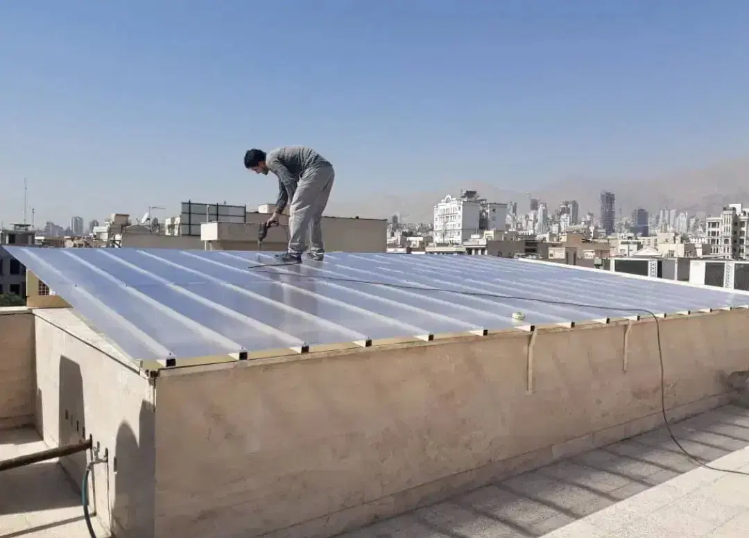 نصب سقف نورگیر و پلی‌کربنات در تهرانپارس جنوبی - تصویر 5