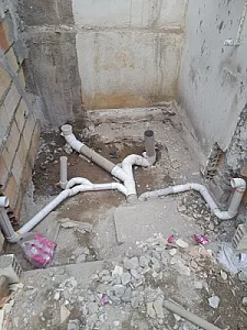لوله‌کشی و لوله‌بازکنی در بهارستان