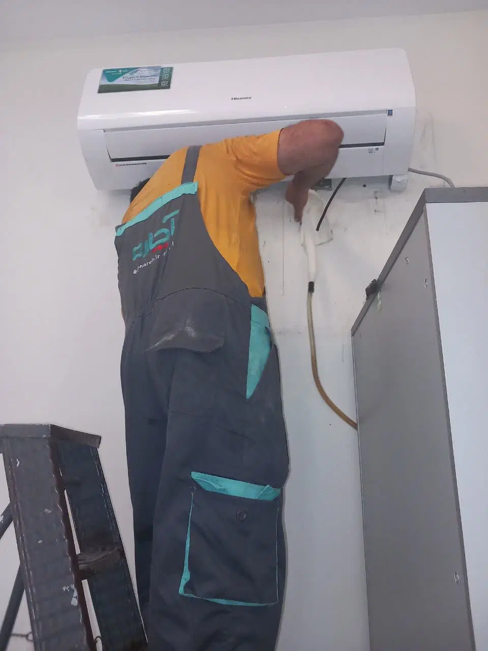 نصب و تعمیر کولر گازی در پونک