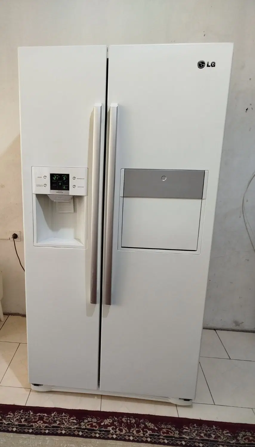 تعمیر و رنگ یخچال ساید در هفده شهریور - تصویر 4