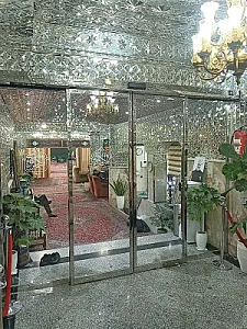 درب اتوماتیک شیشه‌ای در تهرانپارس