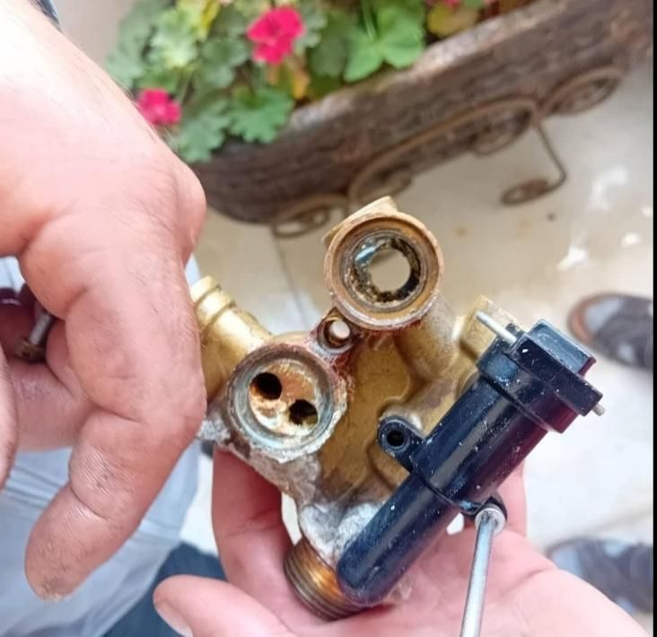 تعمیر پکیج و آبگرمکن در آهنگ - تصویر 4