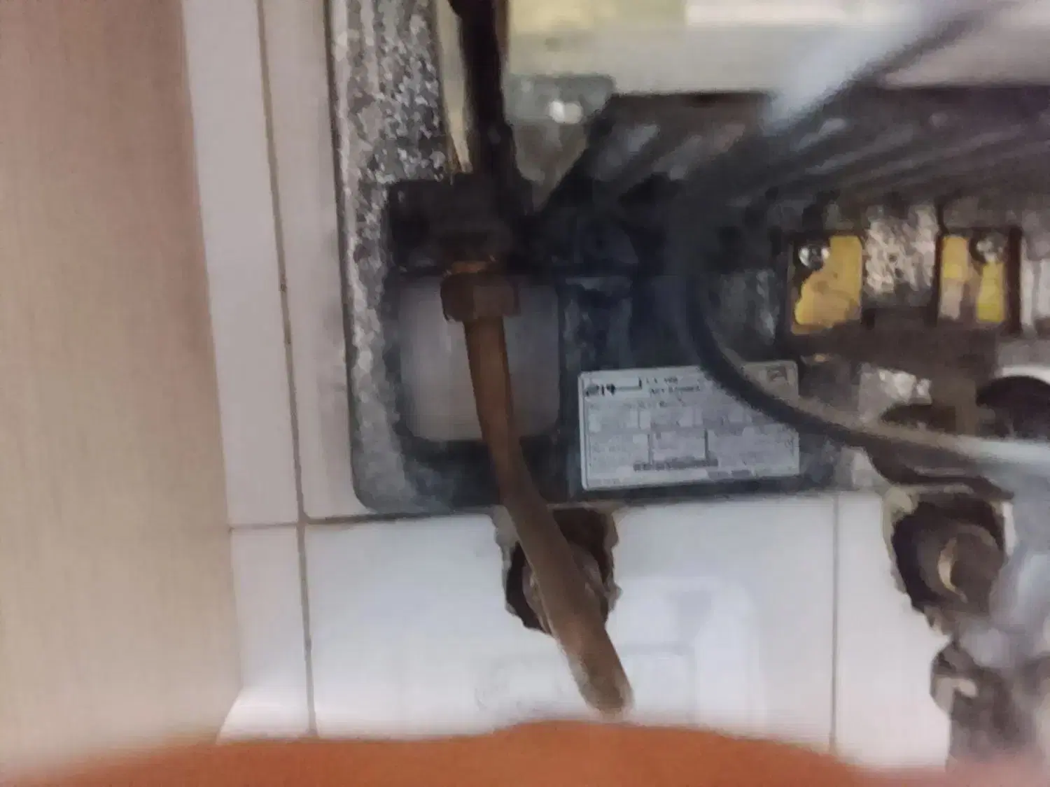 سرویسکار آبگرمکن و کولر آبی در مشیریه - تصویر 5