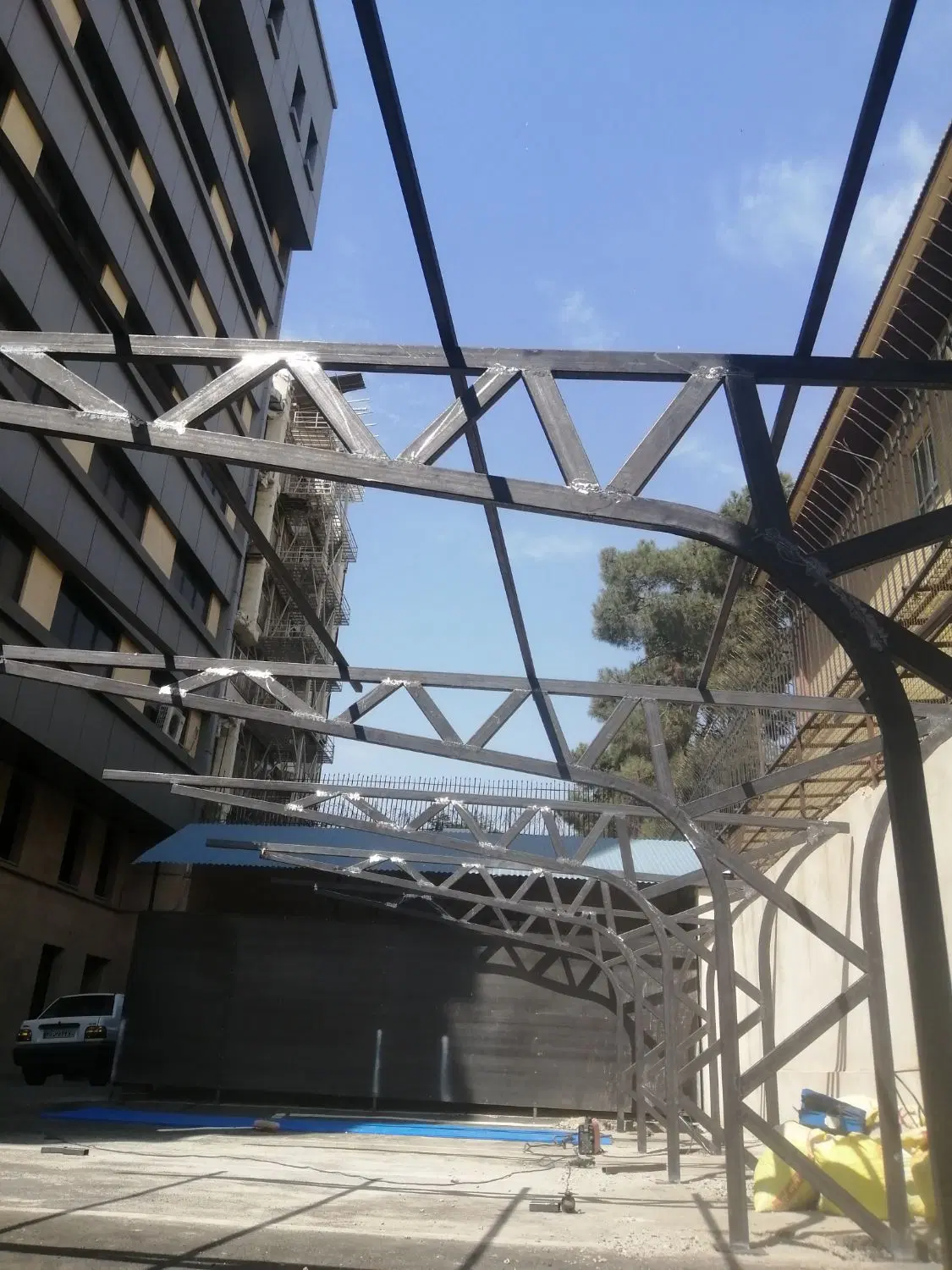 جوشکاری و آهنگری سیار در بازار