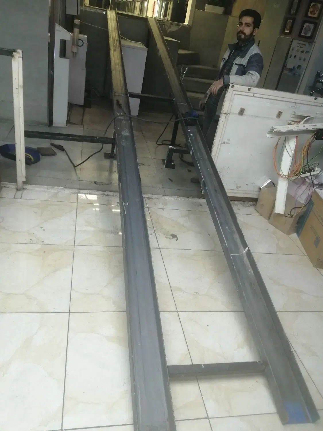 جوشکاری و آهنگری سیار در بازار - تصویر 6