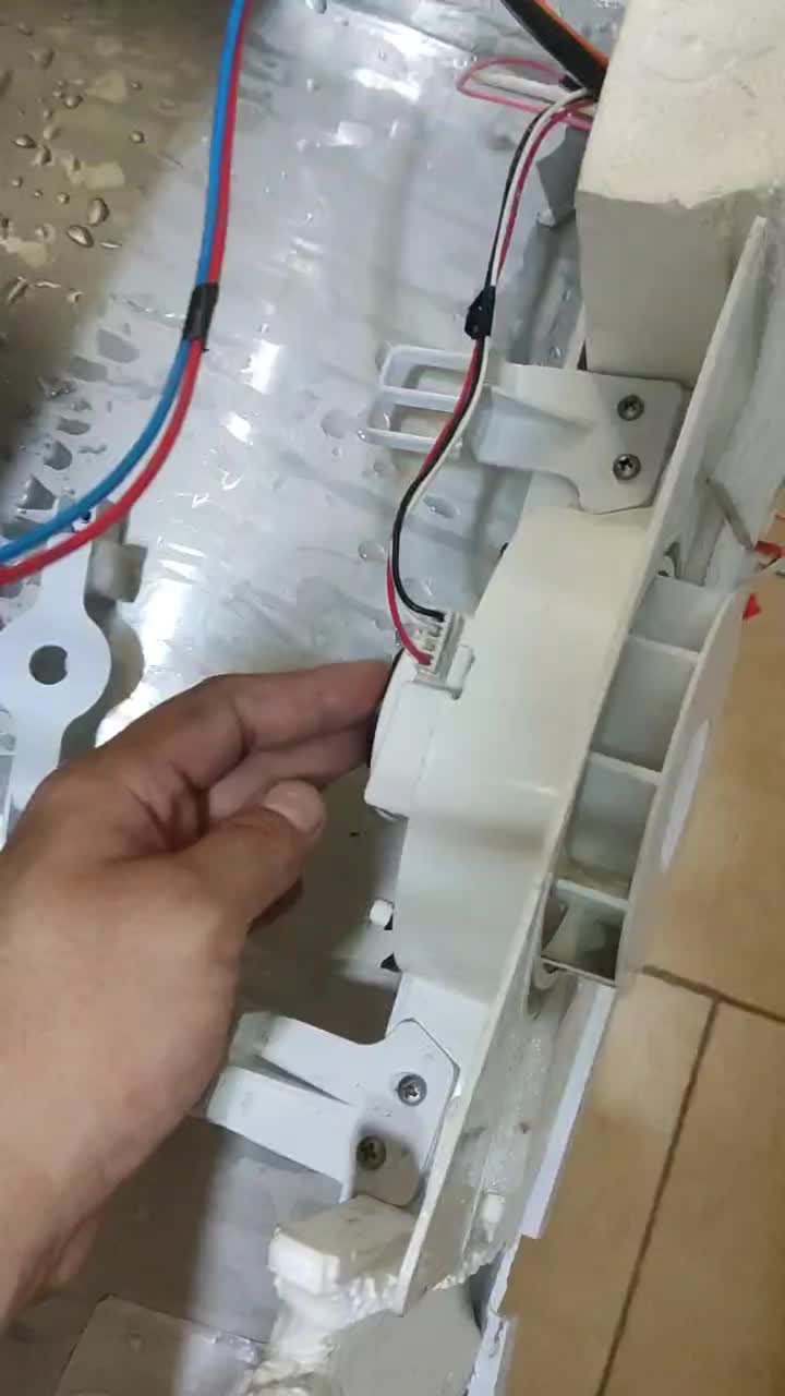 تعمیر کولر گازی، یخچال و پکیج در صادقیه