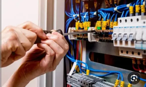 لوله‌کش و تأسیسات در خلیج فارس
