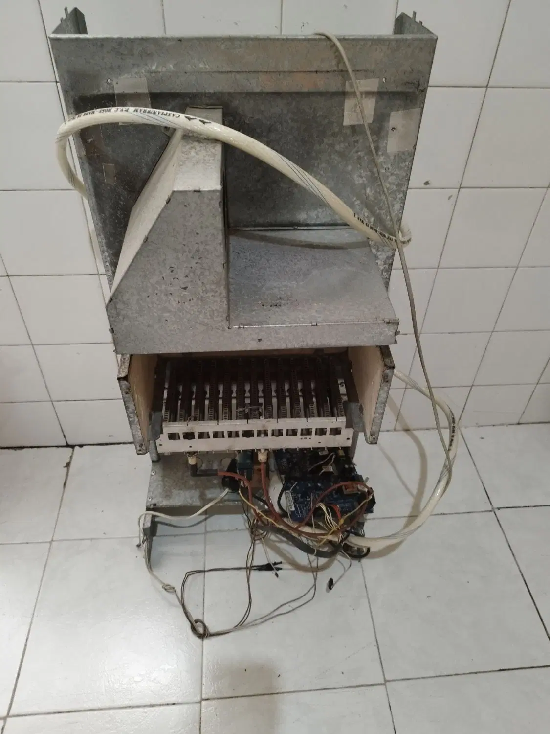 جوشکاری و تاسیسات ساختمان در هفت‌حوض - تصویر 2