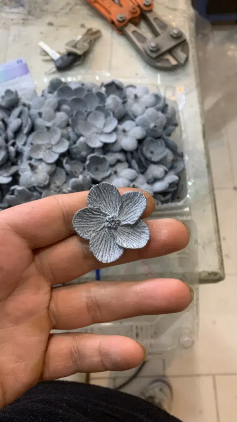 ریخته‌گری و ساخت قطعات فلزی در نازی‌آباد - تصویر 2