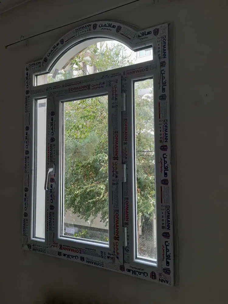 تولید و تعمیر پنجره UPVC در سیزده آبان