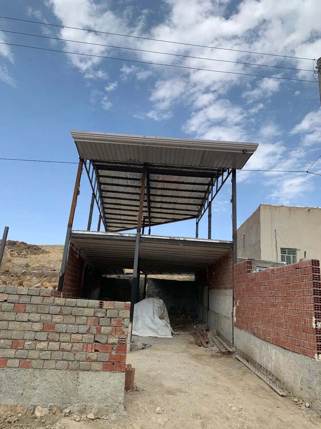 نصب سقف شیروانی در نازی‌آباد - تصویر 7