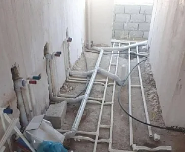 لوله‌کشی ساختمان در پونک