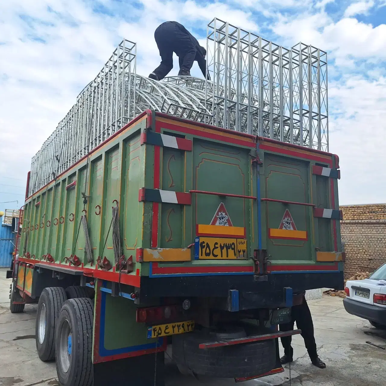 تولید اسپیس و بست در جنت‌آباد شمالی - تصویر 7