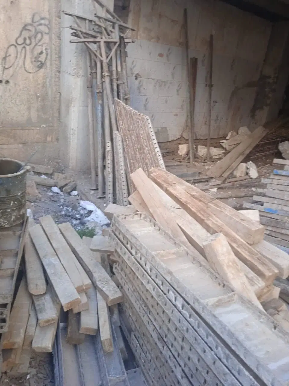 آرماتوربندی و قالب‌بندی در شهرک ابوذر - تصویر 8