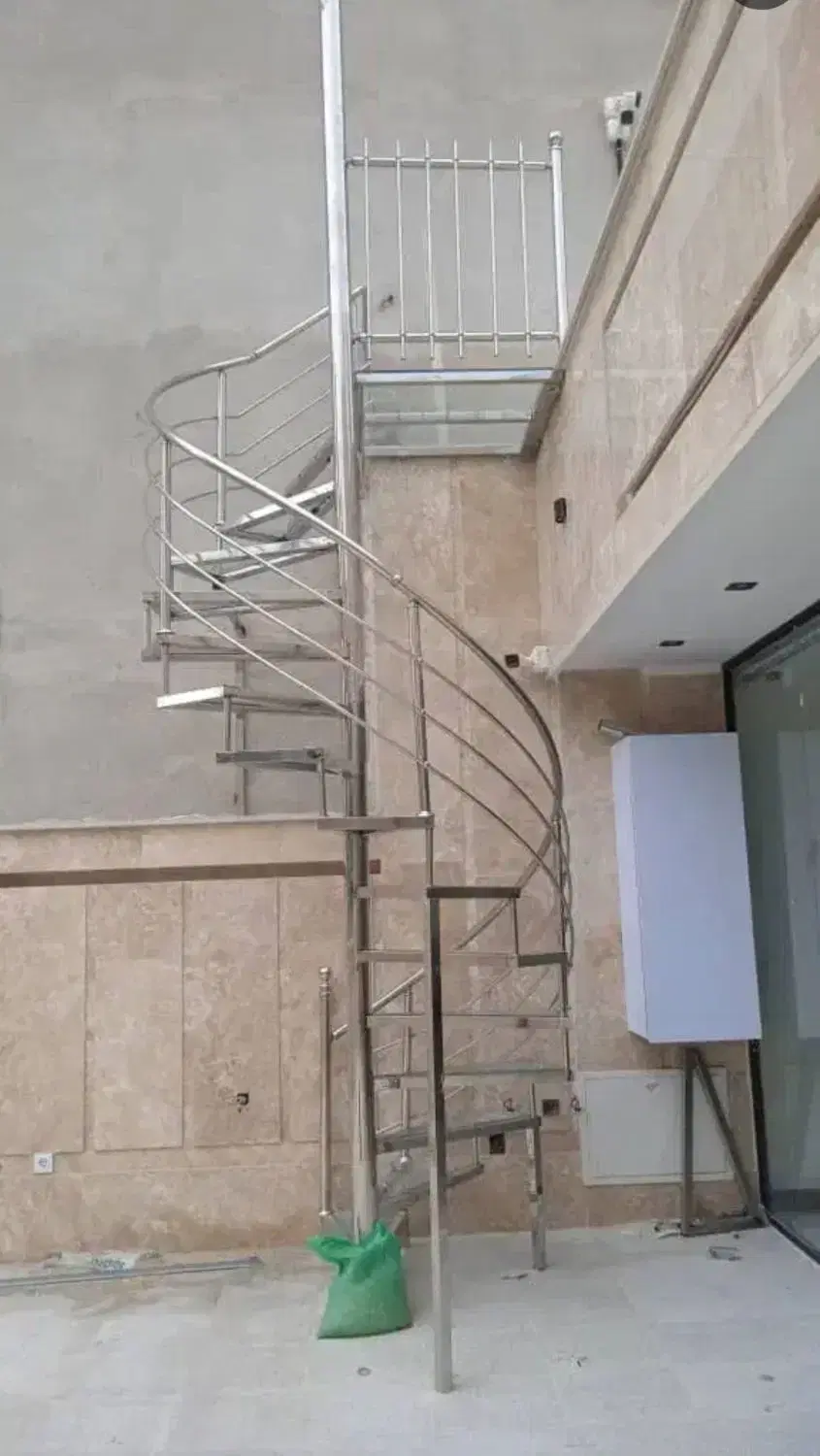ساخت و نصب حفاظ و نرده استیل در پامنار - تصویر 11