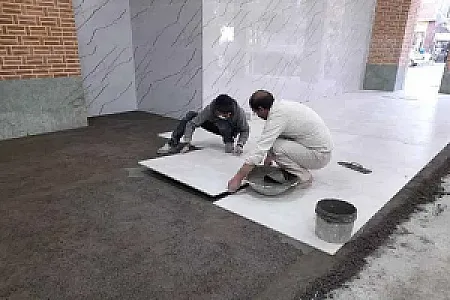 بنایی، کاشی‌کاری و گچ‌کاری در نازی‌آباد