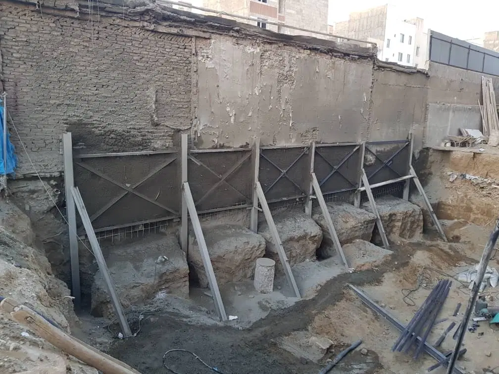 جوشکاری اسکلت فلزی در یافت‌آباد جنوبی