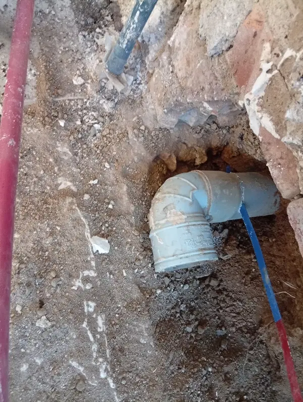 خدمات فنی و ساختمانی غلامی - تصویر 3
