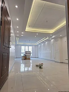 نقاش ساختمان در تهرانپارس غربی