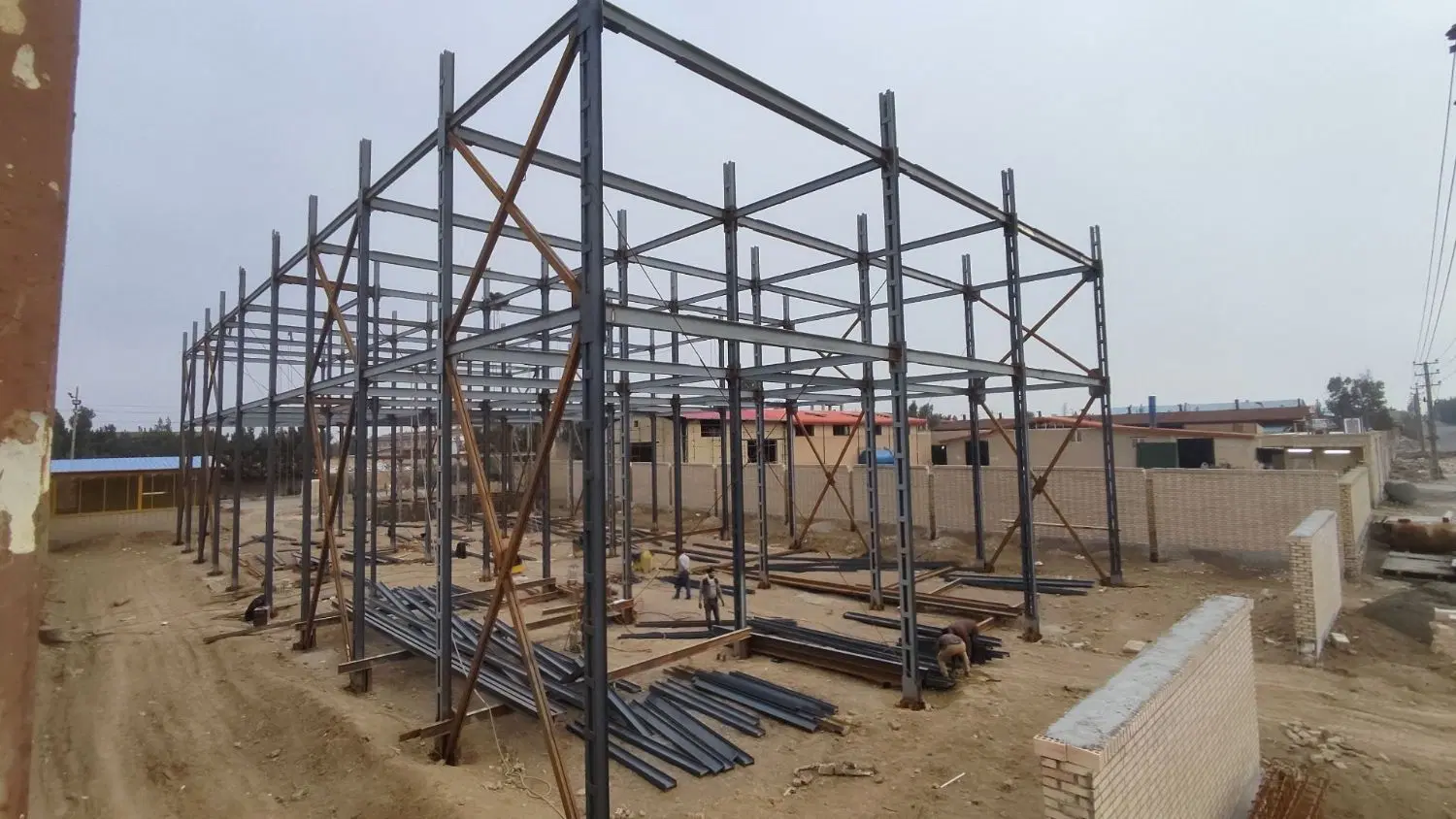 پیمانکاری ساختمان در علم و صنعت