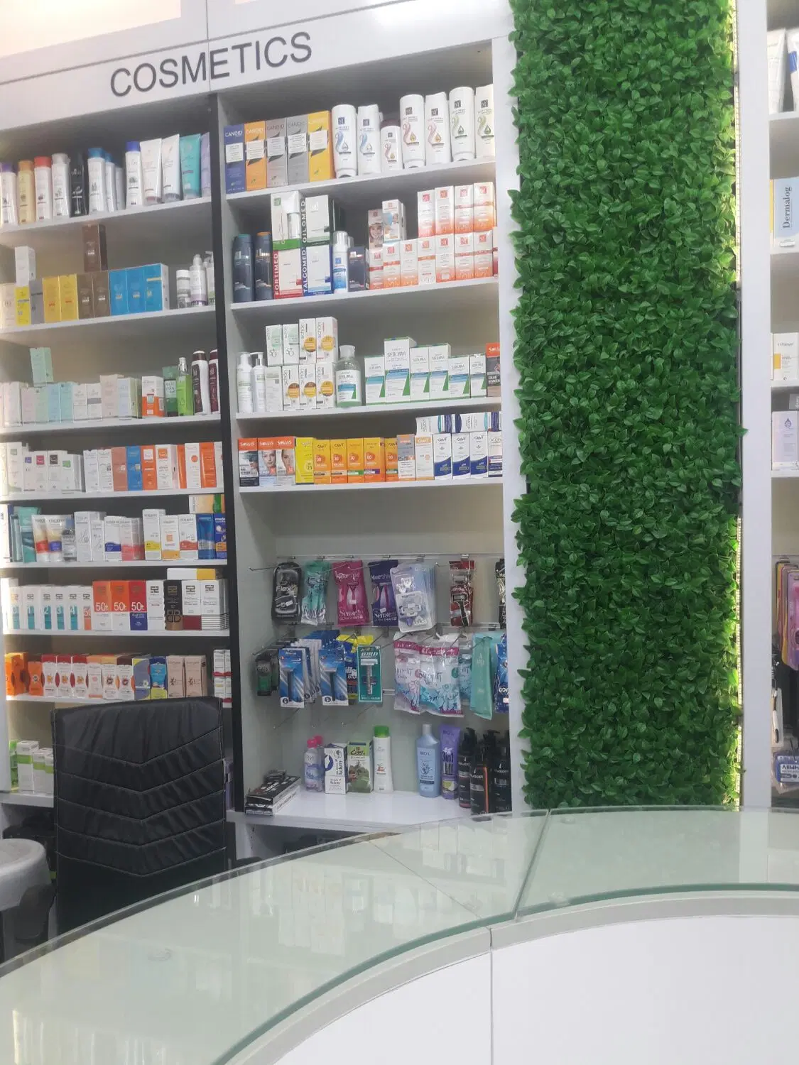 بازسازی و دکوراسیون داخلی در استاد معین - تصویر 2