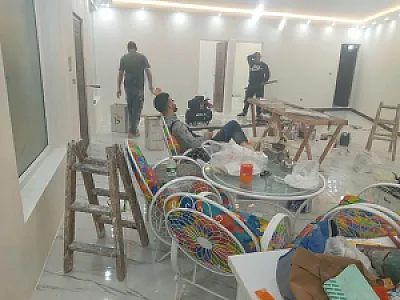 نقاشی ساختمان و نصب کاغذ دیواری در گلستان