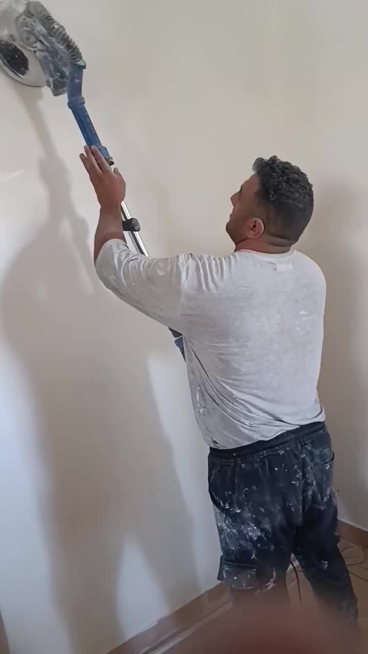 نقاشی ساختمان در آذربایجان