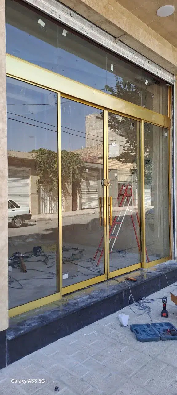 شیشه سکوریت و پارتیشن در بازار تهران - تصویر 9