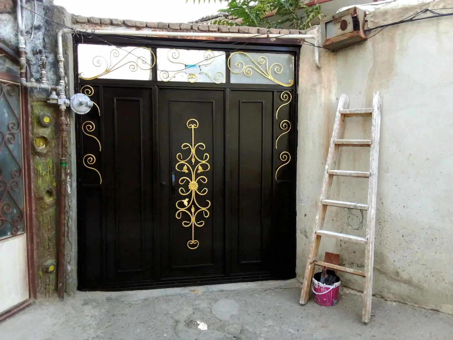 نقاش ساختمان در مطهری - تصویر 12