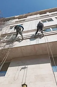 کار در ارتفاع کیانشهر