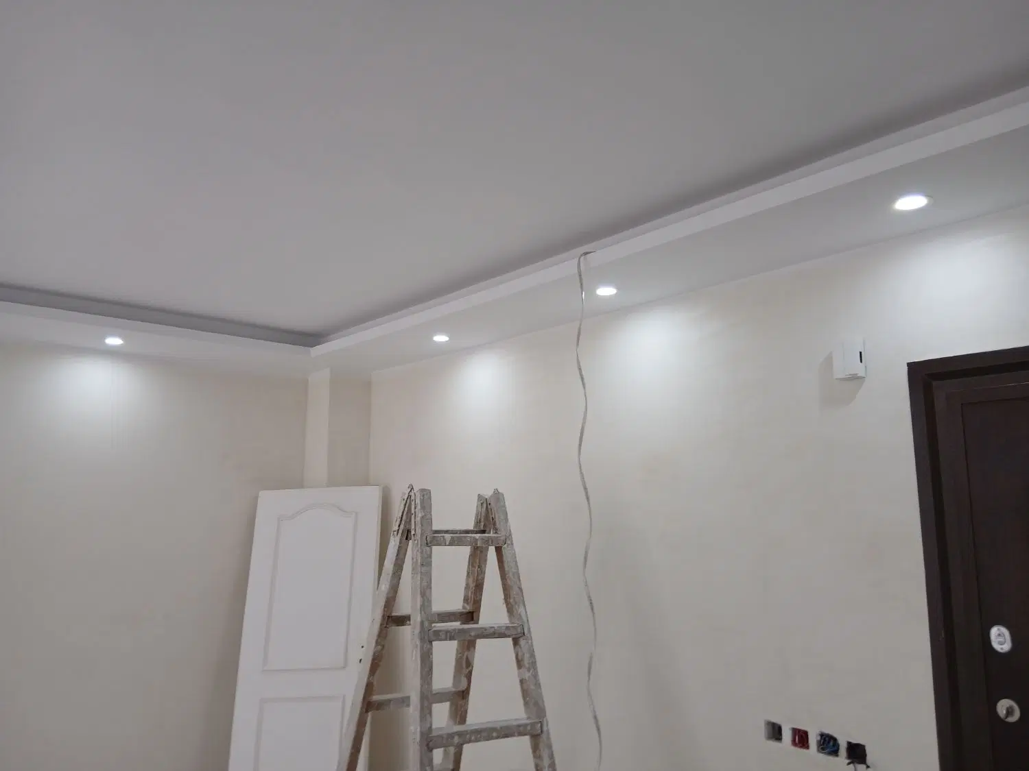 کناف‌کاری و سقف کاذب در چیتگر جنوبی - تصویر 2