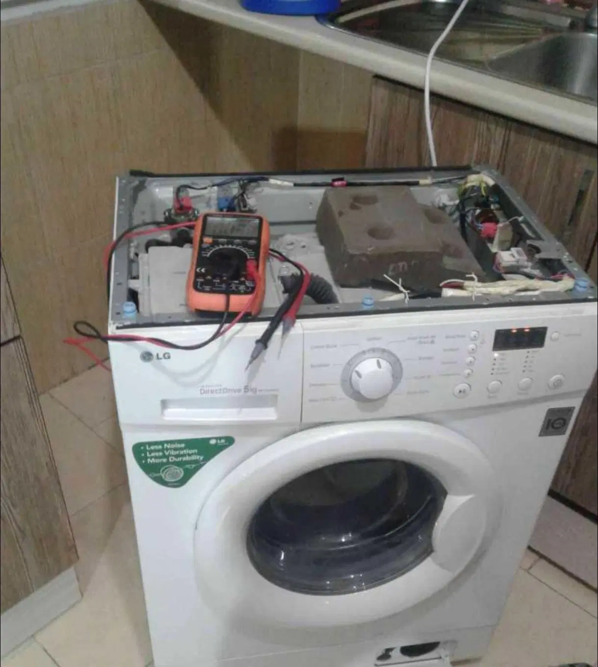 نصب دوربین مداربسته و برقکاری در هفت‌حوض - تصویر 6