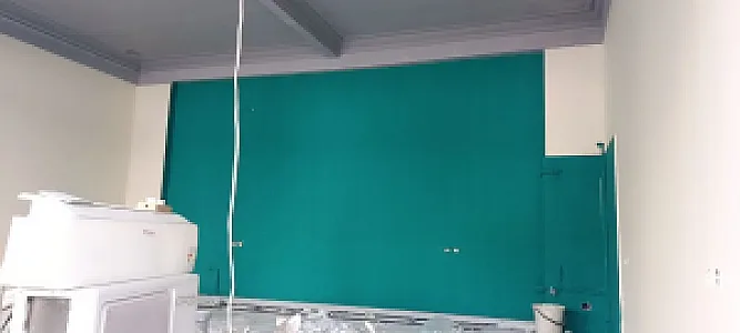 نقاش ساختمان در ستارخان