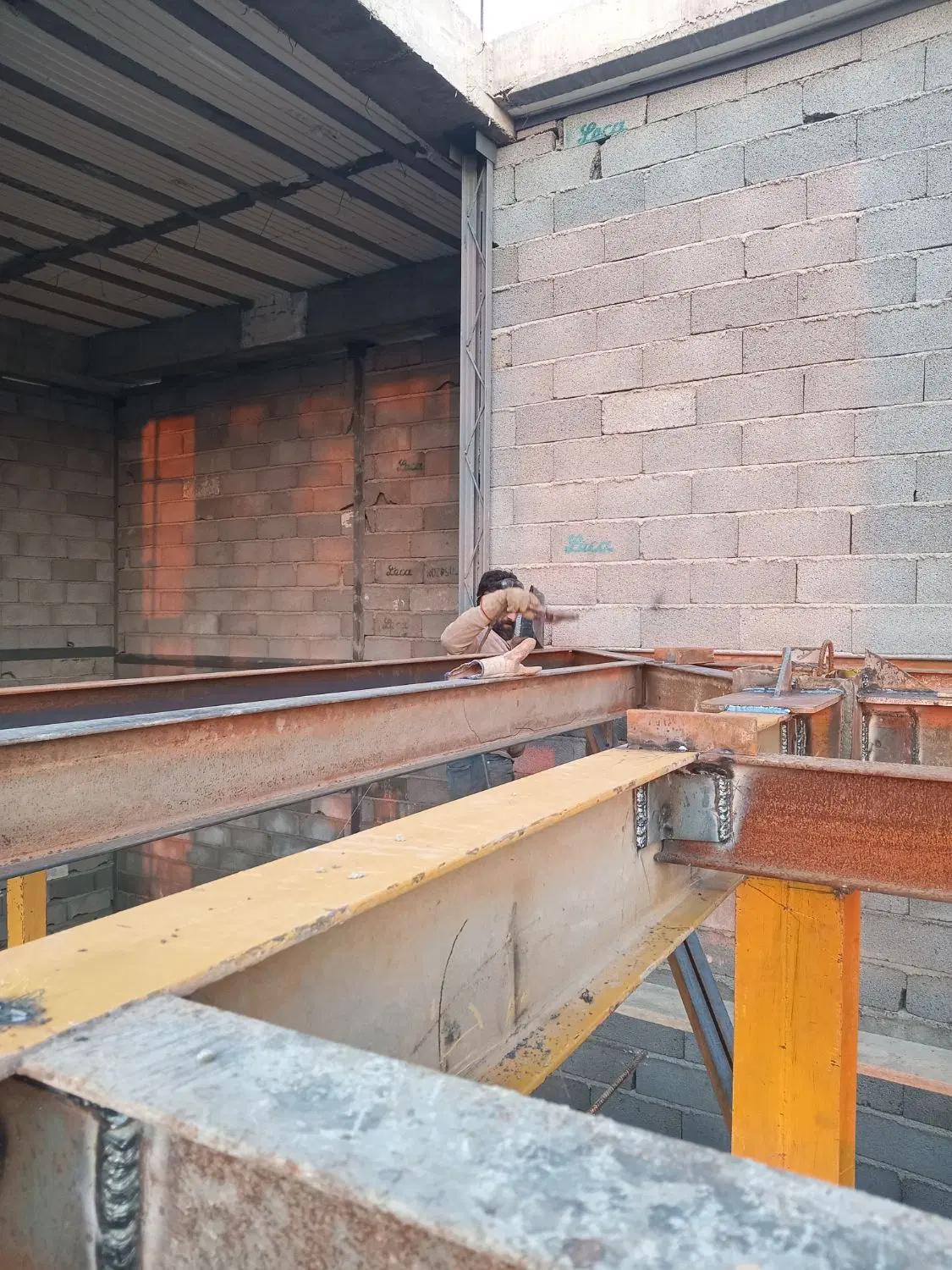 جوشکاری و برشکاری در آهنگ - تصویر 12
