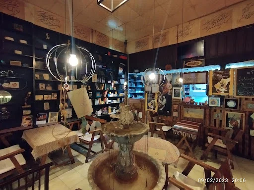 کافه کلبه چوبی