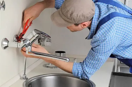 نصاب شیرآلات و لوستر در آذربایجان