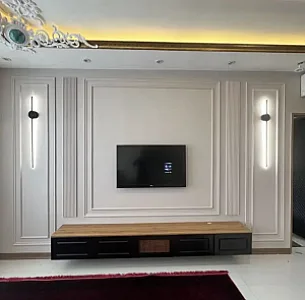 قاب‌بندی دیوار و قرنیز در تختی