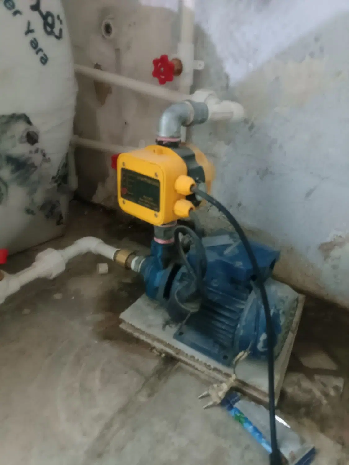 خدمات فنی و تأسیسات ساختمانی در شهرک غرب