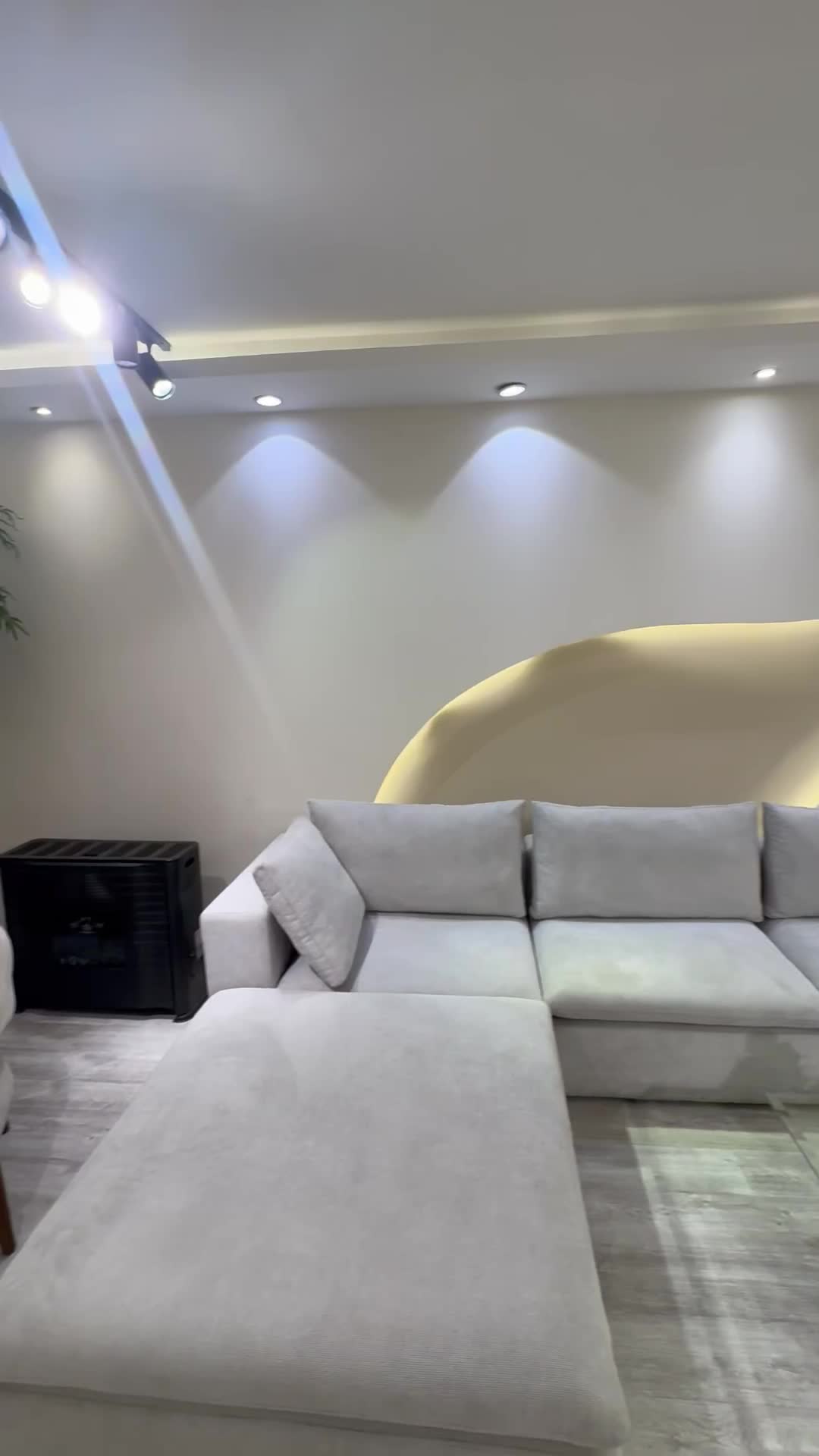نصب و اجرای سقف کاذب در بلوار کشاورز