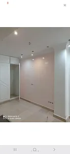 نقاش ساختمان در دانشگاه شریف
