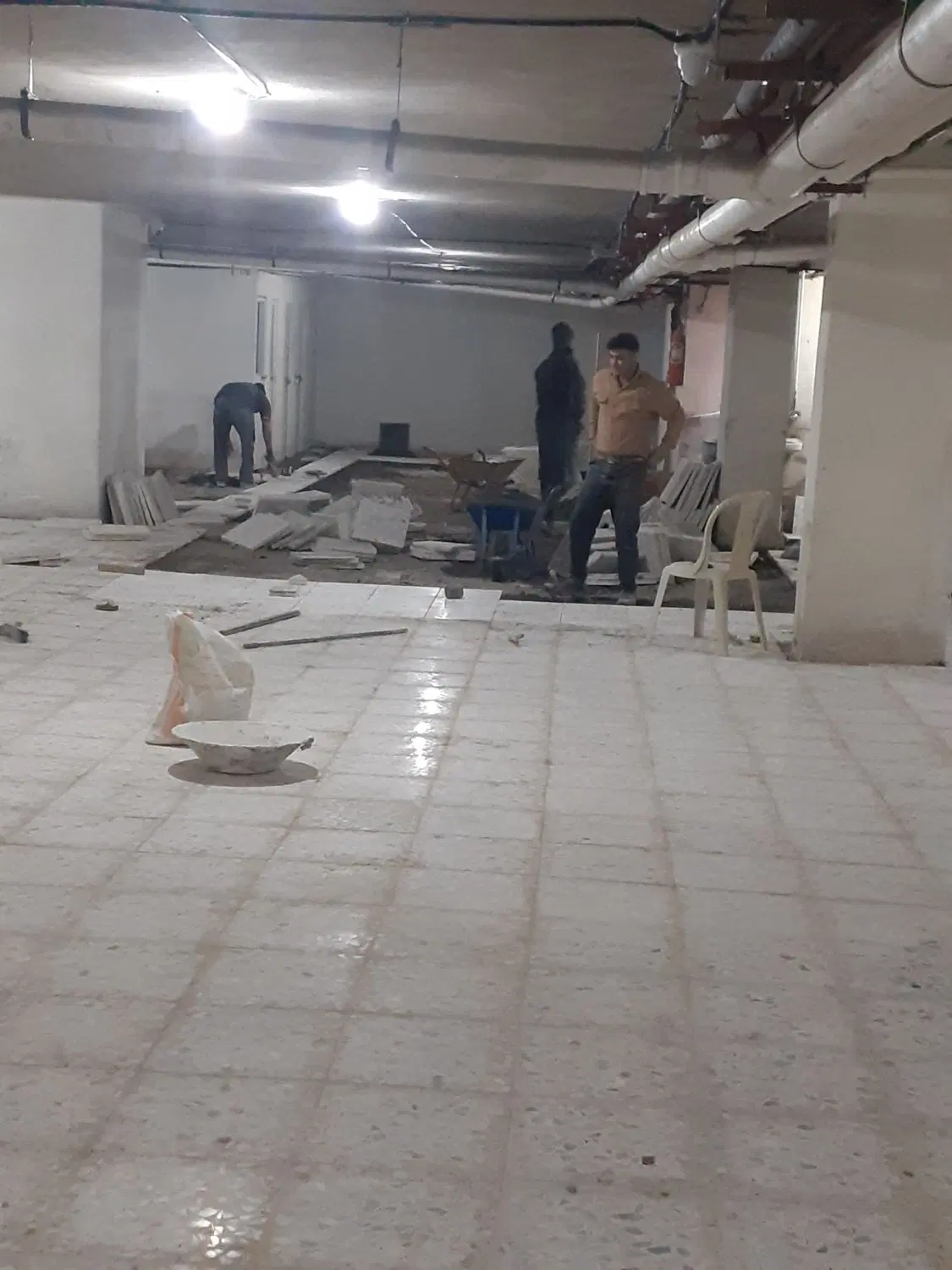 کاشی‌کاری و سرامیک‌کاری در جنت‌آباد شمالی - تصویر 4