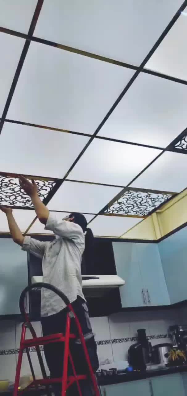 کناف و سقف کاذب در بلورسازی