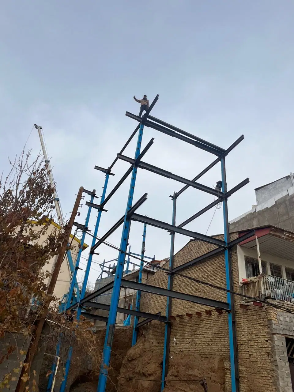 پیمانکار اسکلت فلزی در نیروی هوایی (پیروزی) - تصویر 3