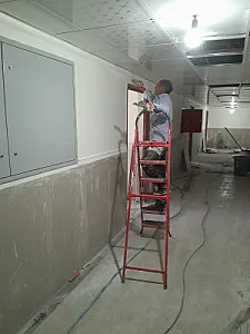 نقاشی ساختمان در علم و صنعت
